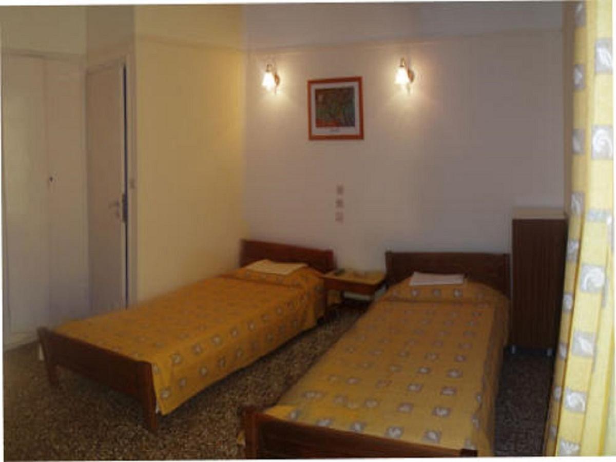 Pagonion Hotel Kamena Vourla Buitenkant foto