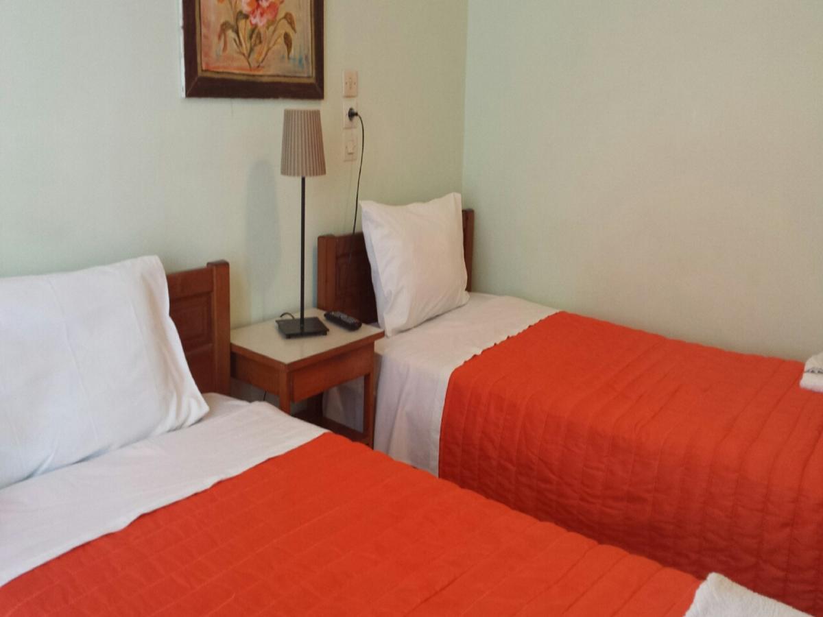 Pagonion Hotel Kamena Vourla Buitenkant foto