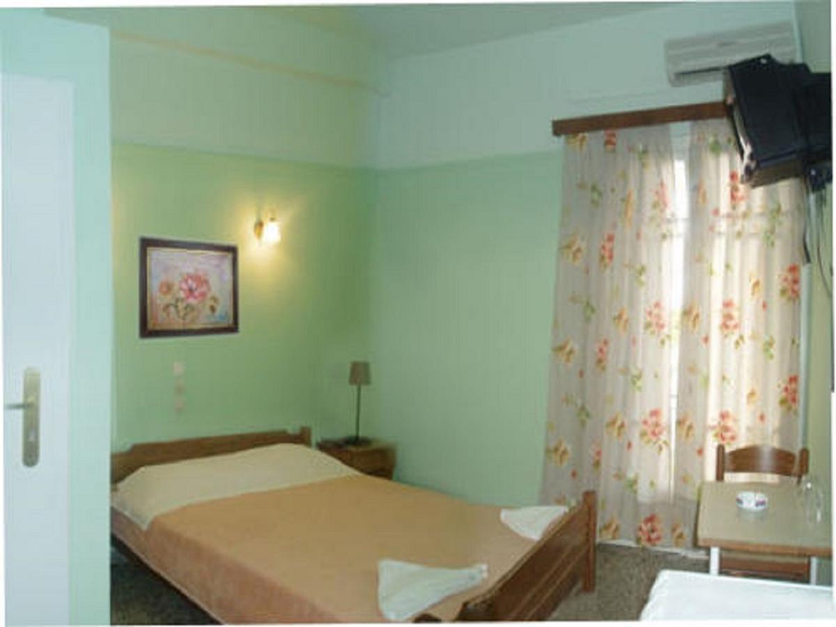 Pagonion Hotel Kamena Vourla Buitenkant foto
